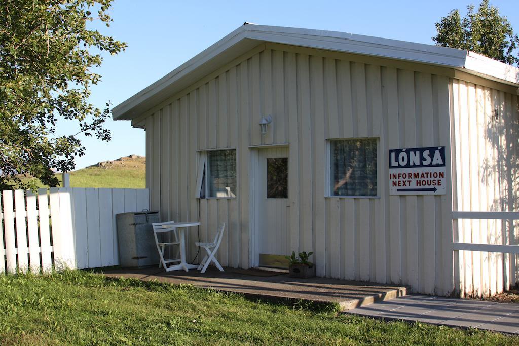 Lonsa Guesthouse Akureyri Dış mekan fotoğraf