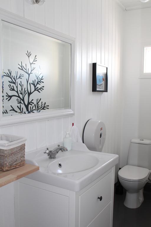Lonsa Guesthouse Akureyri Dış mekan fotoğraf